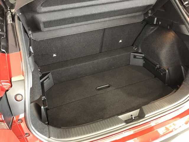 Nissan MY21 QASHQAI 1.3DIG-T 140CV MHEV N-CONNECTA MY21 QASHQAI 1.3DIG-T 140CV mHEV N-CONNECTA
