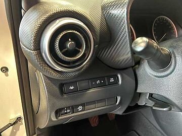 Nissan NUEVO JUKE 1.0DIG-T 117CV ACENTA NUEVO JUKE 1.0DIG-T 117CV ACENTA BLANCO